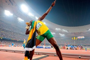 开云kaiyun-普劳德完美起跳助力夺牌，劳德鲁普过人集锦