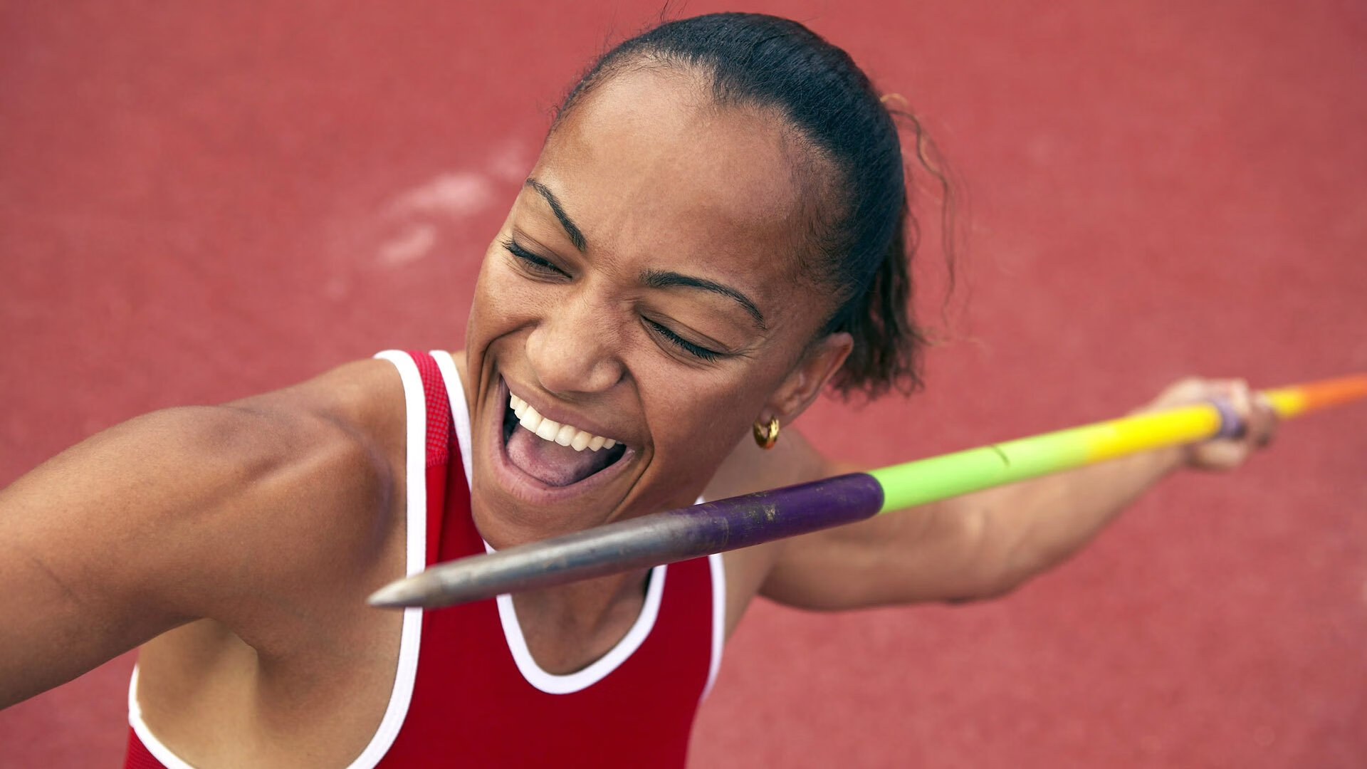 美队短自项目保持领先优势，美队短袖