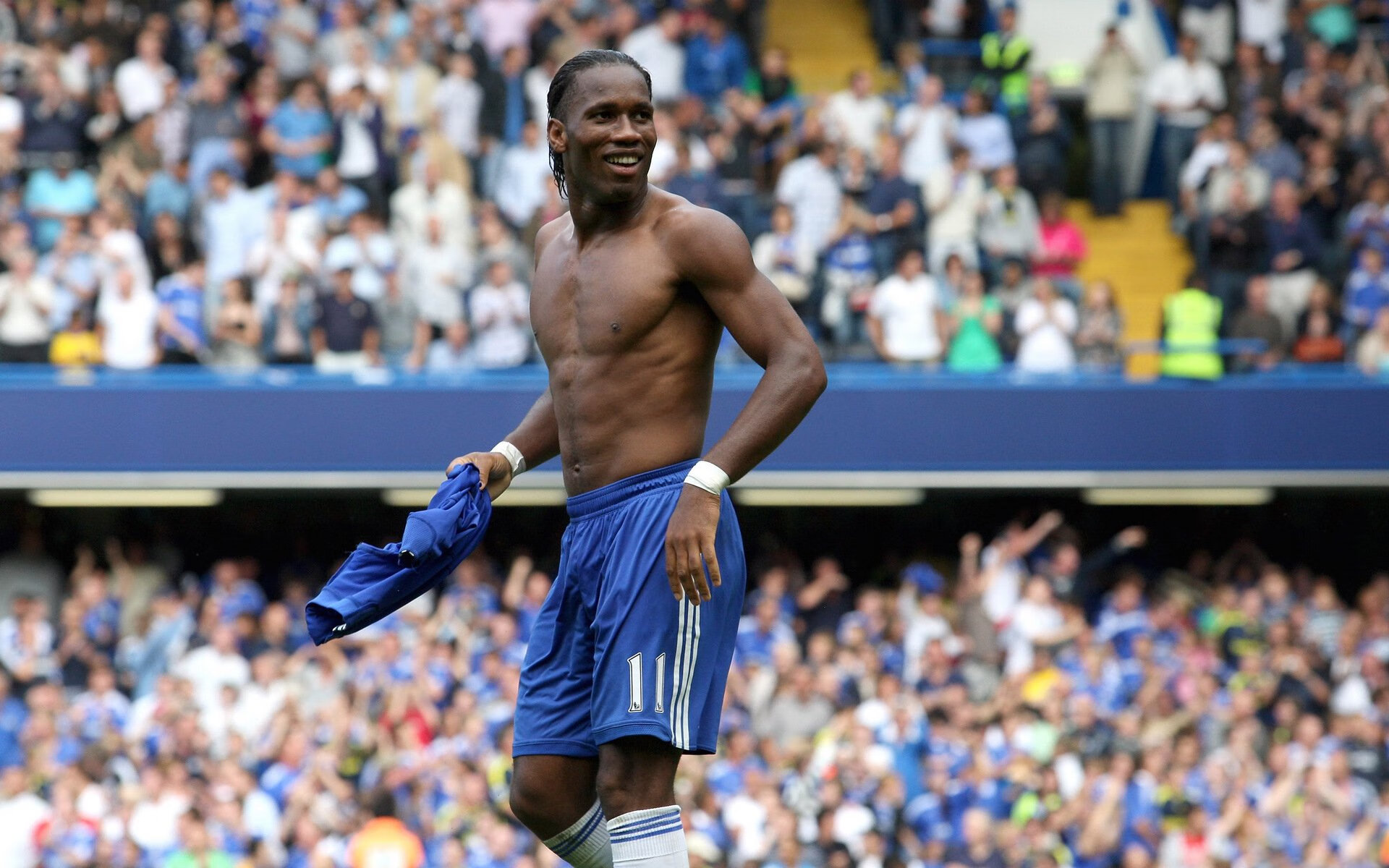 德甲攻守兼备:瞬间突入,精彩绝伦!,德甲intro